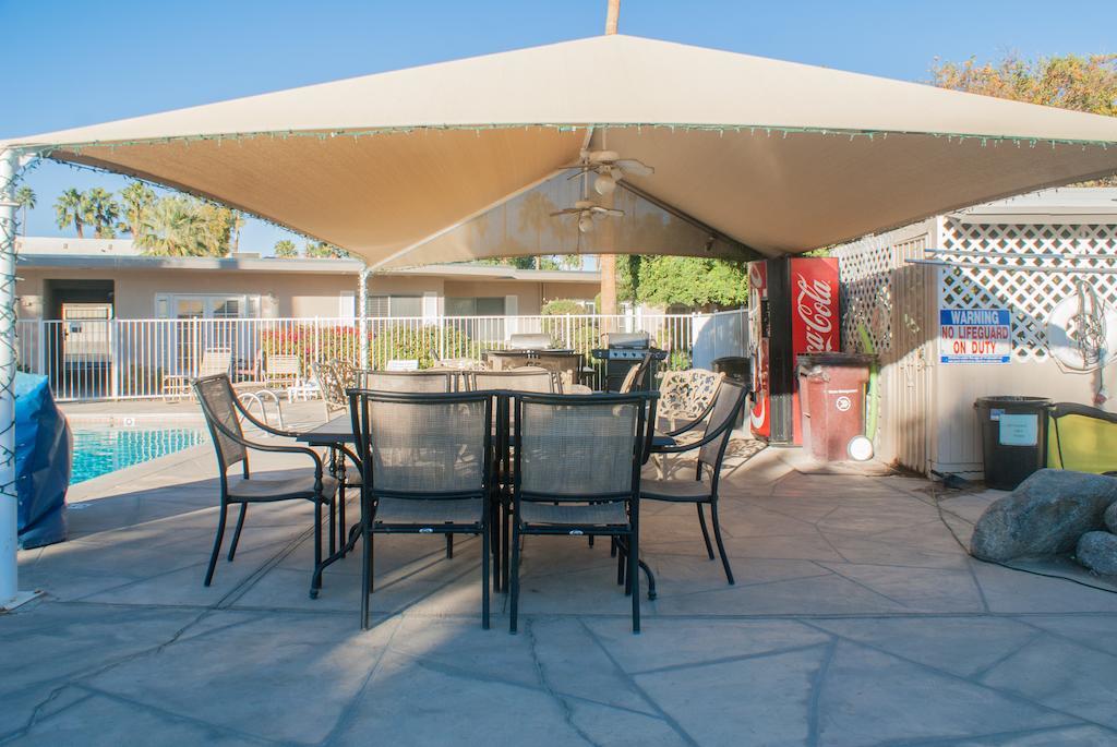 Tuscany Manor Palm Springs Exterior foto